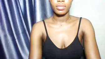 yourfavcamgirl_ 01-Feb-26 webcam show