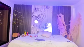 jazminrusso_ skinny - (02/01/2026)