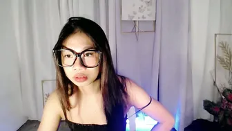 urseductive_llanaxx recorded nude video 650360