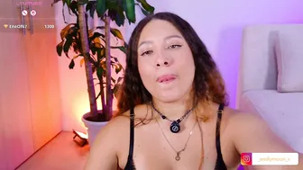 _emilymoon_x recorded nude video 652377