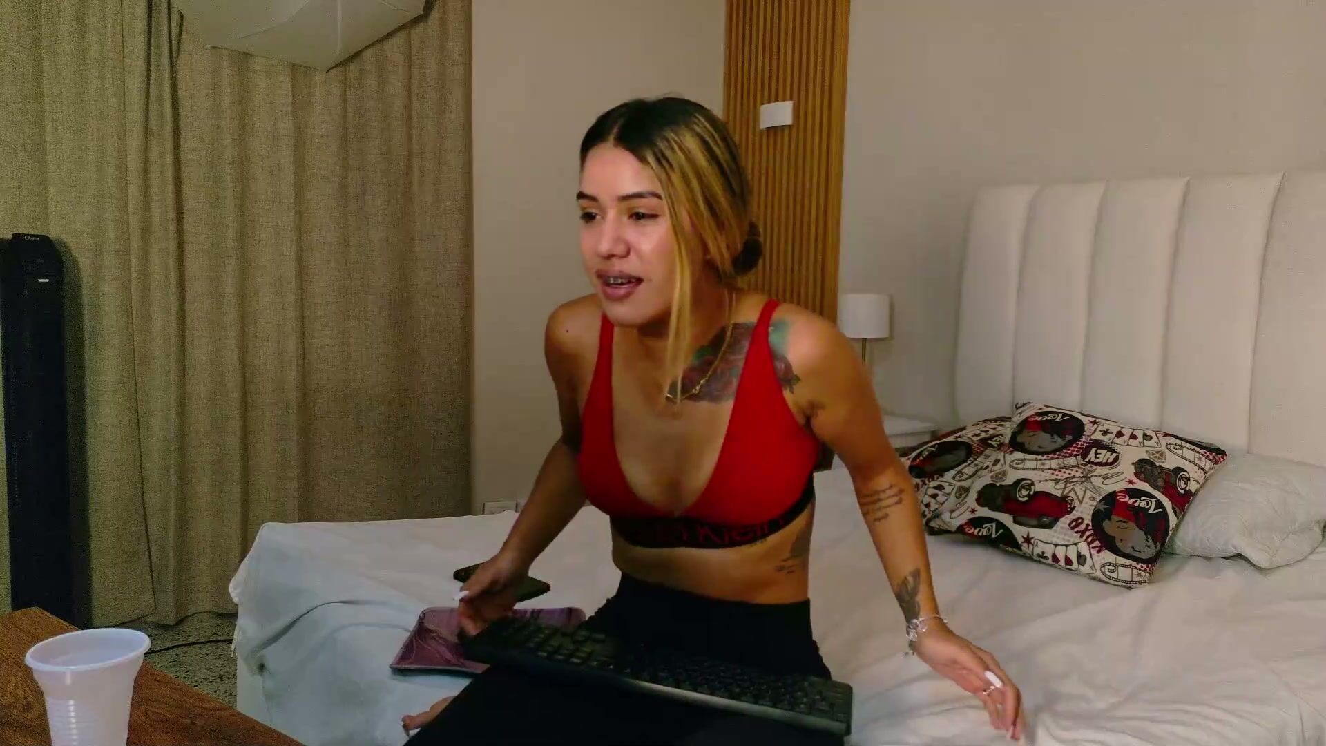 Girlpinkxx nude cam video 02 February 2026