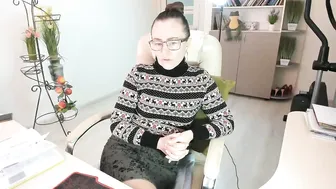 Vika7333 bigboobs posing on webcam