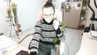 Vika7333 bigboobs posing on webcam