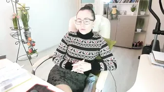 Vika7333 bigboobs posing on webcam