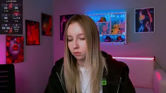 monalove_ shy 02-Feb-2026