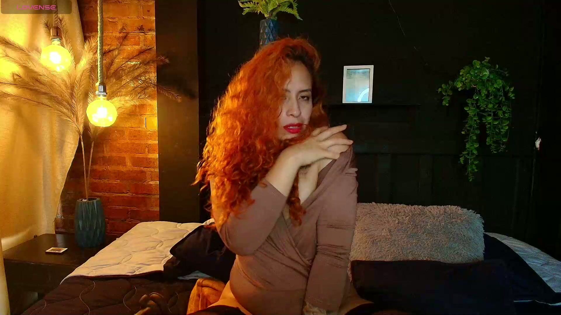 sahra_tayl0r_ porn video chat 02-Feb-2026