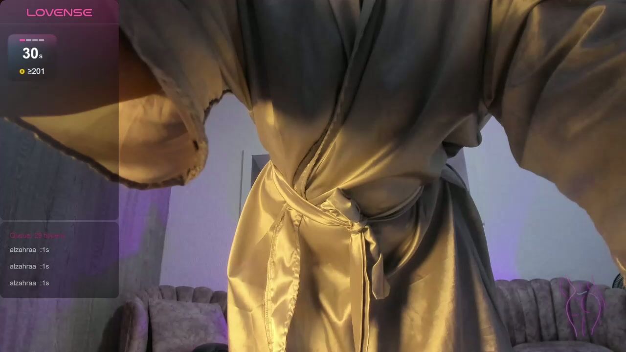 aithannax 03-Feb-26 boobs