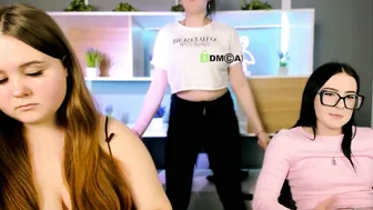 alia_skay 20 chat cam porn