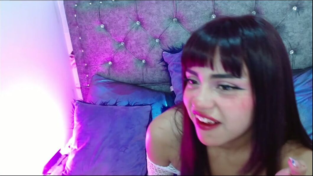 Queen_rosee_ lovense - 04-Feb-2026