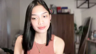 Vivian_roberts 18 xxx chat