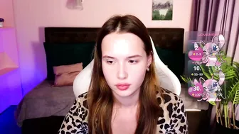Cutiee_alice (06-21-2025)