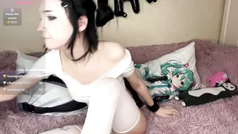 liersery recorded nude video 660560