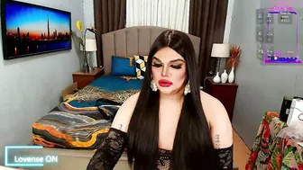 Insatiablesexqueen hugecock amateur cam video