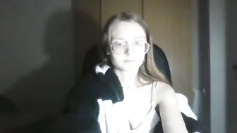 isabel_loveee cam 02-04-2026