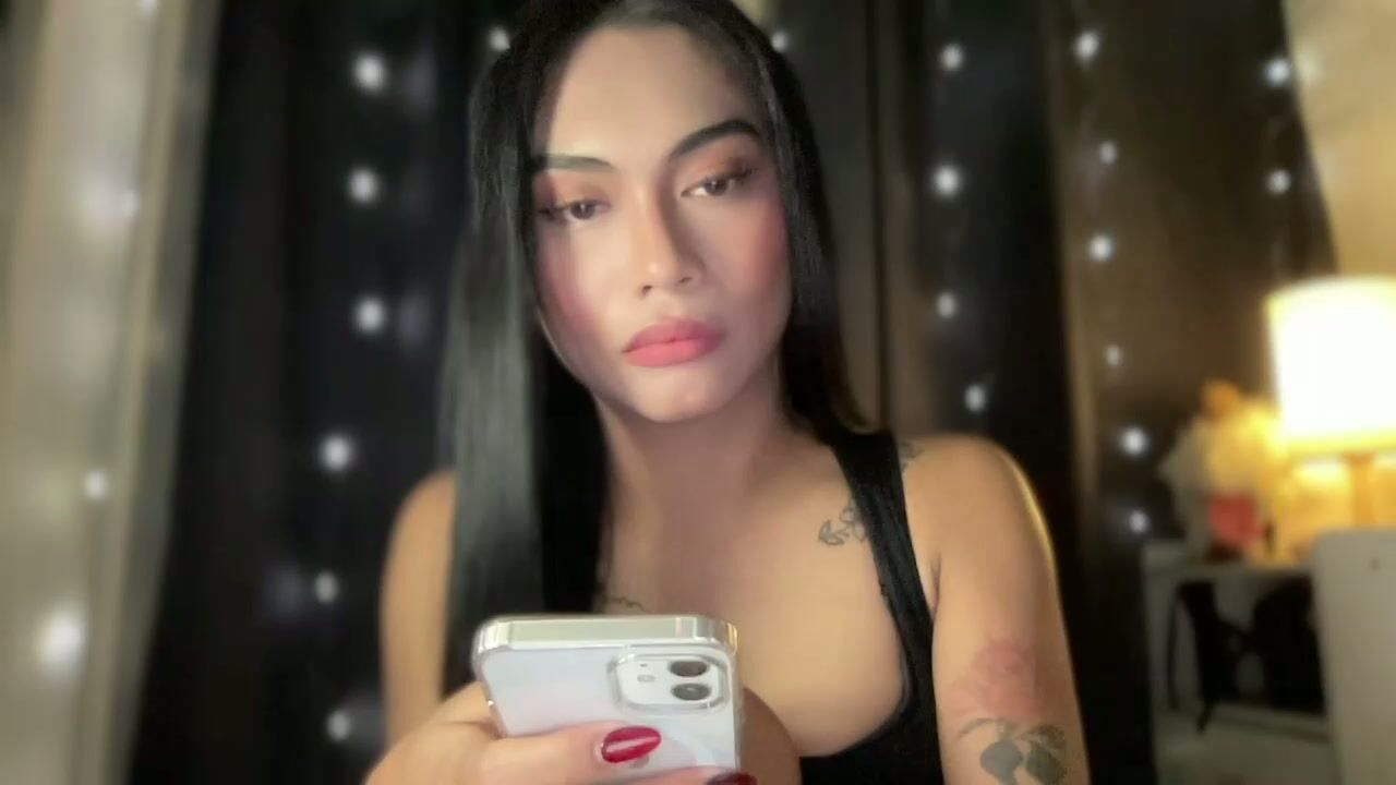 Sexylovesappira asian webcam show