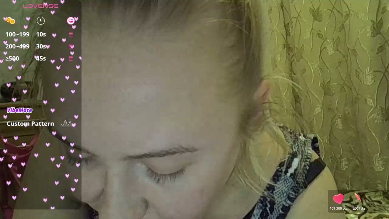 debora_webstar daddy on live cam