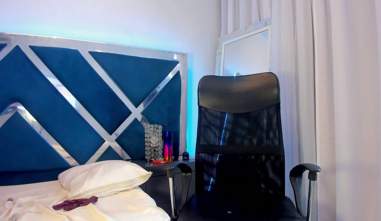kenyabrown8 cam porn 02-05-2026