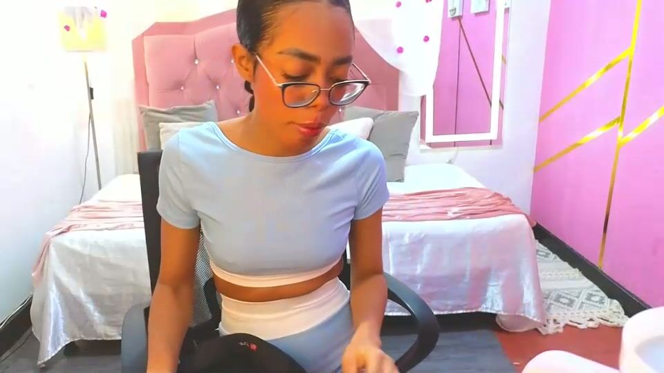 Peneelopeecute cam porn video 02-05-2026