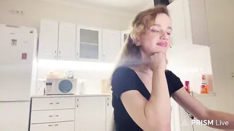 Eximi milf nude on cam
