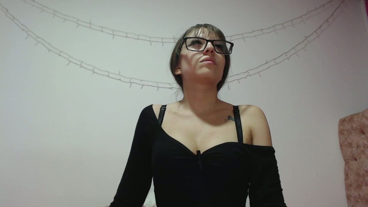 maddy_14 05-Feb-26 porn video chat