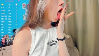 sell0n recorded nude video 664521
