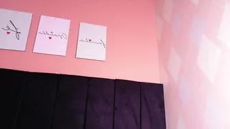 Mysugarmoomy on webcam 02/05/2026
