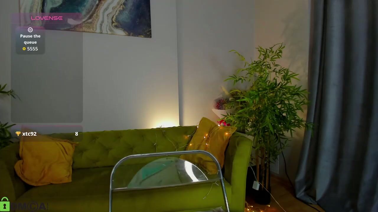 shei11a on webcam 05 February 2026