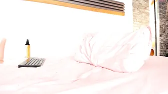 lia__james recorded nude video 665936