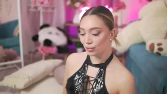 nadyablue chat cam sex 02/05/2026