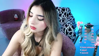 rousee_v recorded nude video 666590