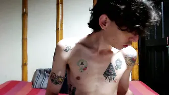 Miahells cumface cam show