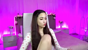 Rebeckathornton video cam porn 02-05-2026