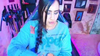Cherryy_bombshelll smoke sex chat cam