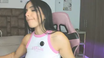 heyshaa_ 06-Feb-2026 nude cam