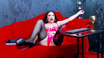 Mistresswanda nude cam video 06-22-2025