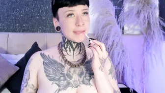 scolw recorded nude video 670298