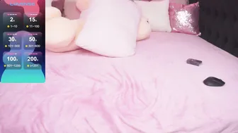 Minx_girll feet on cam