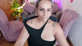 aunty_milf 06 February 2026