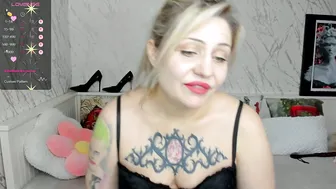 Jully_rox 06-Feb-26 blonde