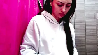 holy_juli2 young - (02-07-2026)