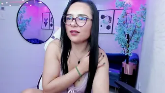 tiara_r recorded nude video 673579