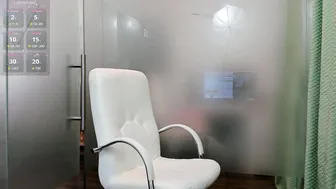 ayumilove bigboobs posing on cam