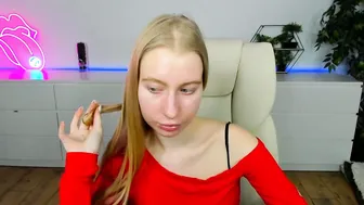 alina__blonde chat xxx (02-07-2026)