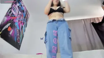 19vanee bigtits - (02/07/2026)