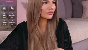 Gracianelee posing on webcam free porn video