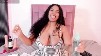 elena_wolff ebony chat porn