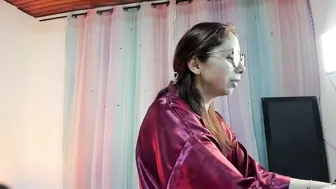 stefany_sun posing on webcam 08-Feb-2026