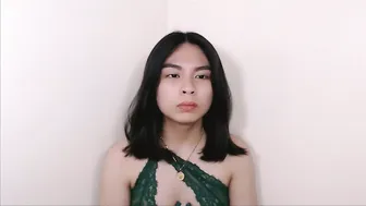 hollyaki69 humiliation webcam show
