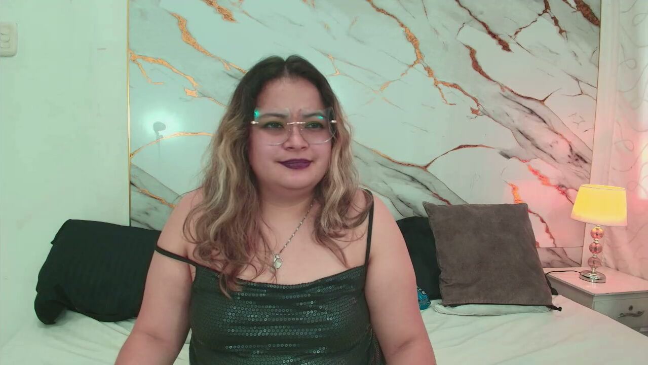 crystal_collins1 young cam chat