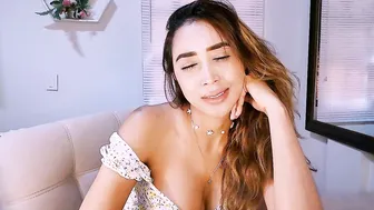 Nycole_1988 chat sex - 02/08/2026